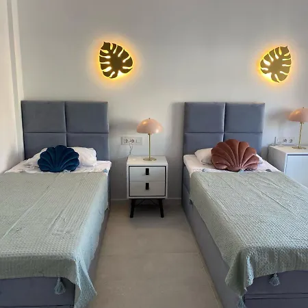 Tres Terrazas Ocean View Appartement *